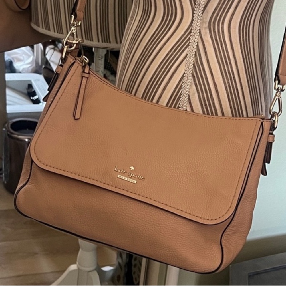 🛑 1 hour sale. Kate Spade, Tan Leather Shoulder Bag, handle or crossbody strap